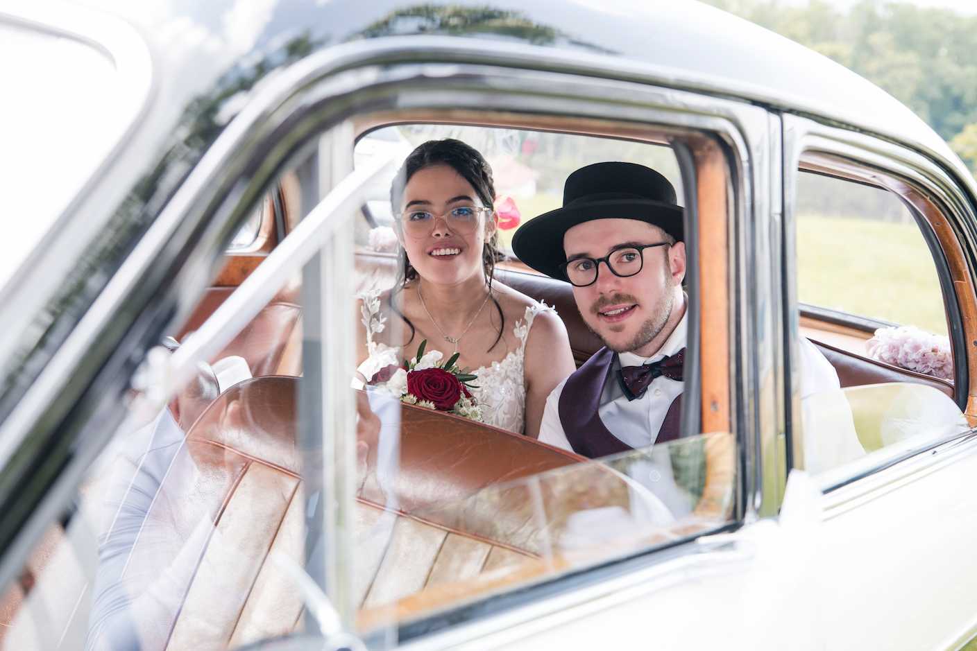 Erster Kuss als Brautpaar – emotionale Hochzeitsmomente