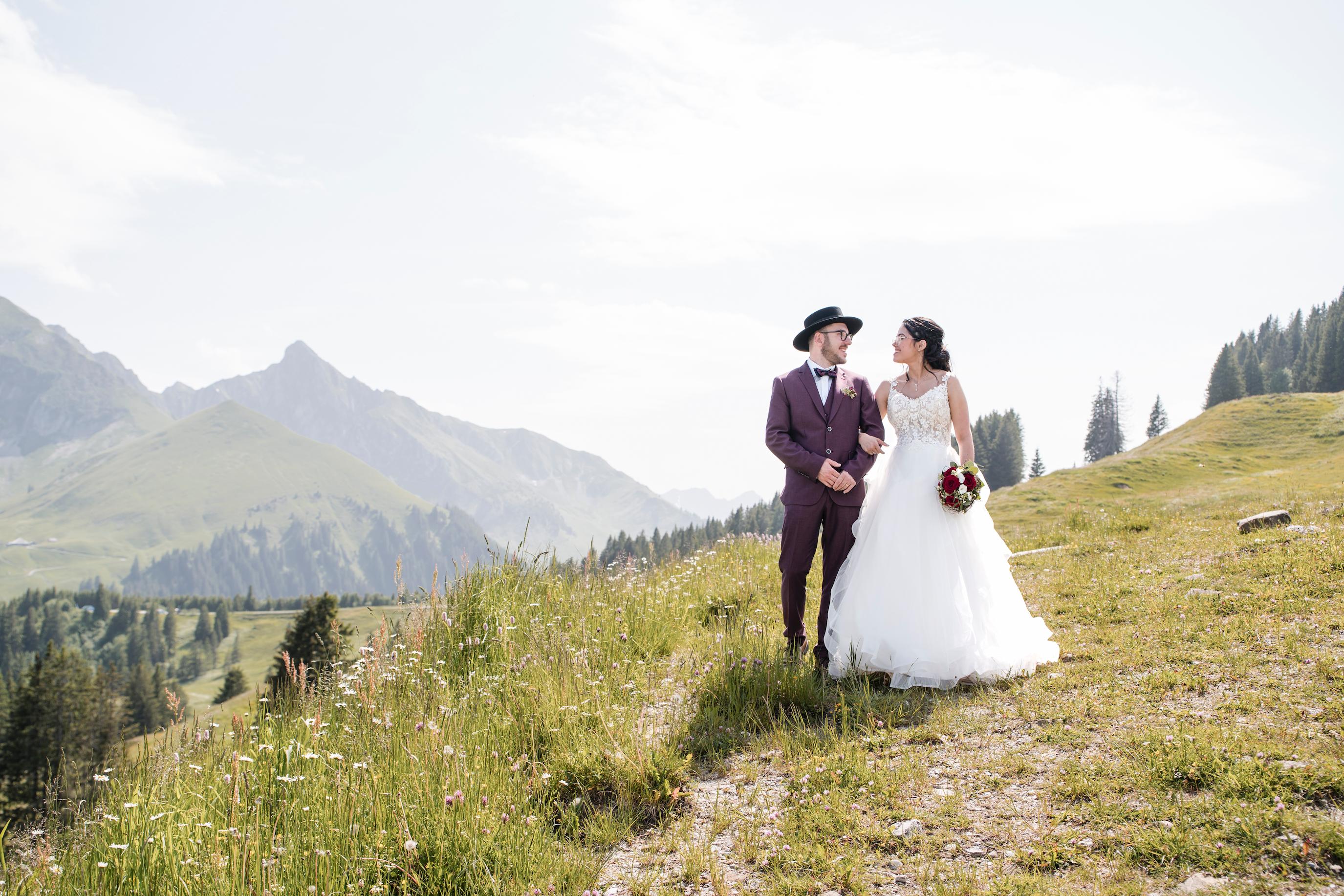 Authentische Hochzeitsfotografie in der Natur – Berner Oberland